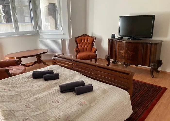 Lucas Apartman